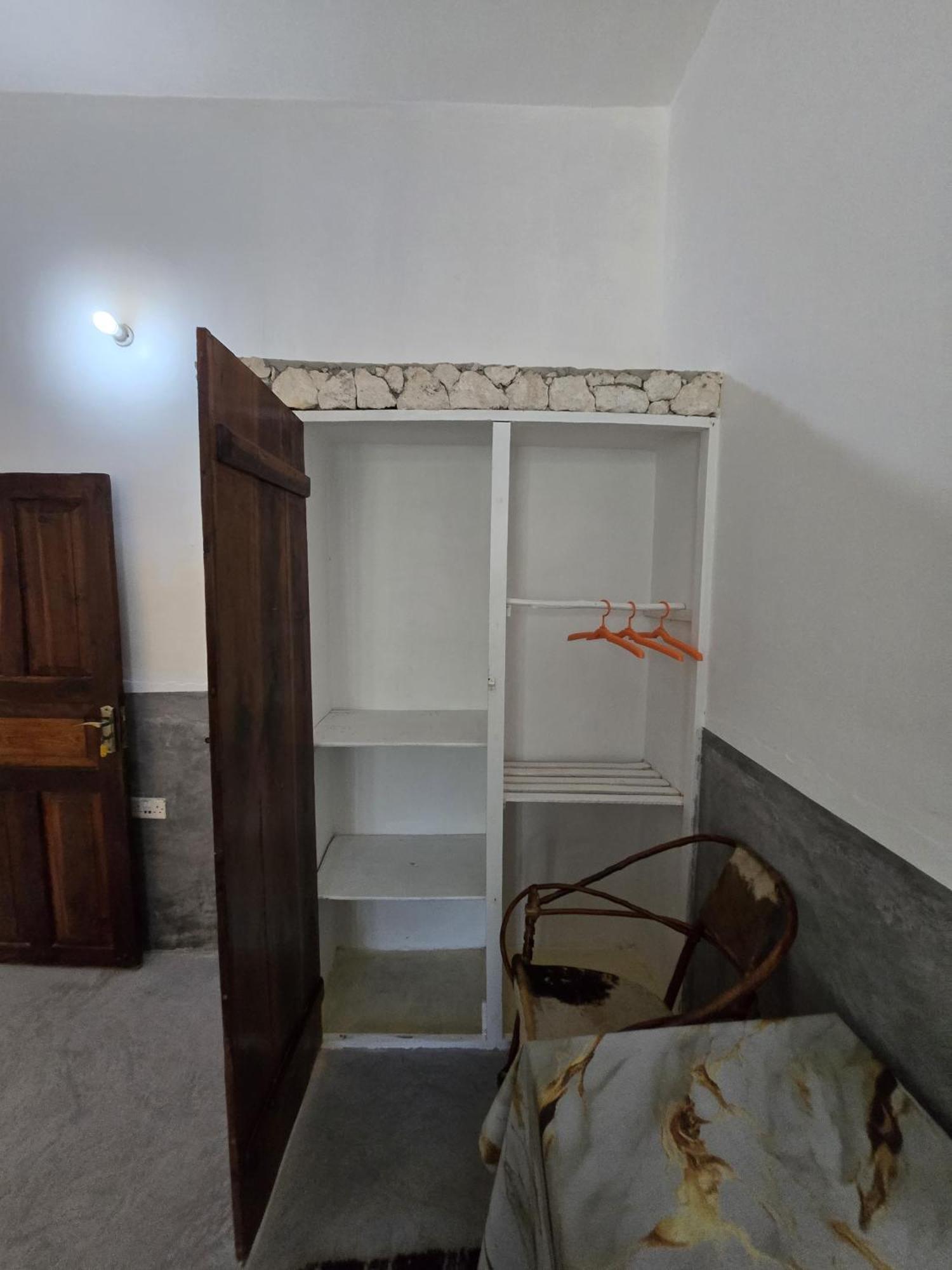 Amoni Zanzibar Gæstehus